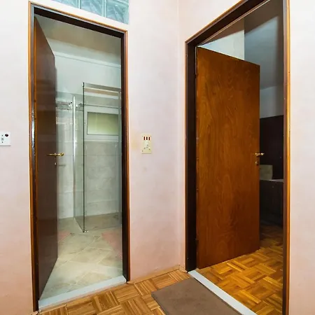 Mirjam Appartement *