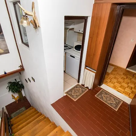 Mirjam Apartamento