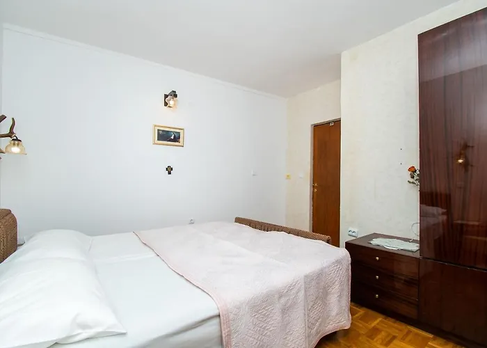 Mirjam Apartamento